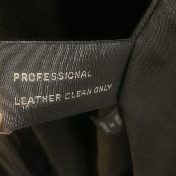 Women’s Leather and Fox Fur coat - Picture 5 of 10